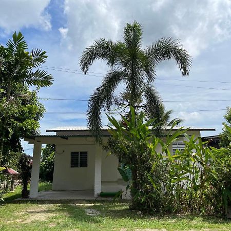 Cosy Little Home Near To The Town Pasir Puteh Exteriér fotografie